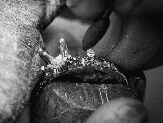 engagement ring setting By Harrogate Jewellers